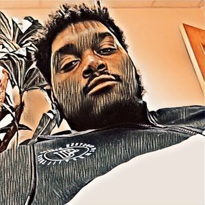 Meet your Posher, Travis